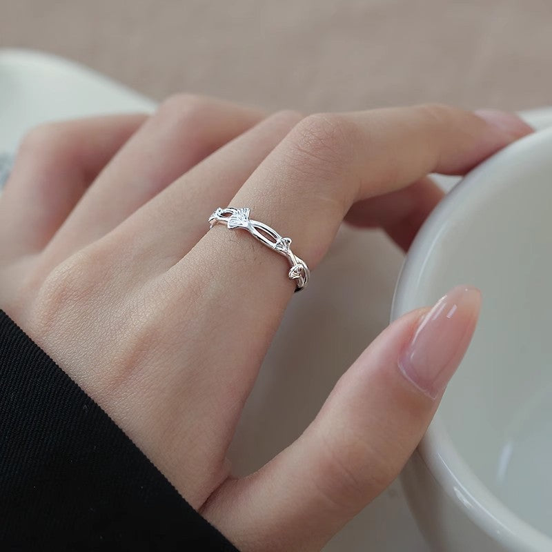 Damen feiner Ring mit filigranem Pflanzenmotiv Shop Nory