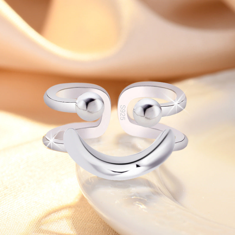 Damenring mit künstlerischem, minimalistischen Design und funkelnden Akzenten Shop Nory
