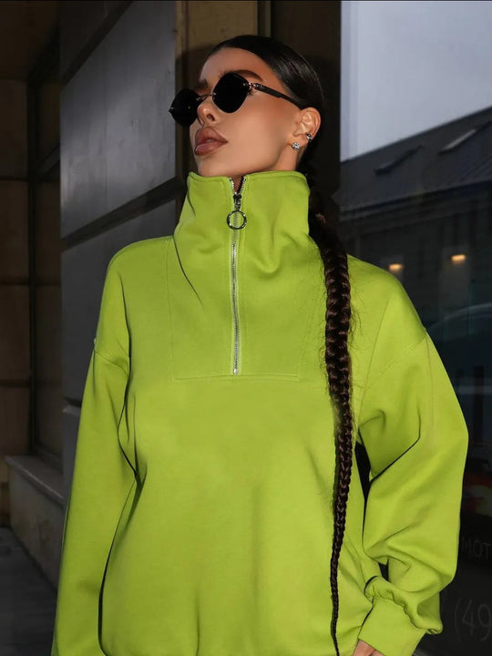 Damen lässiges Sweatset mit halbhohem Reißverschluss Kragen und weitem Jogger Shop Nory