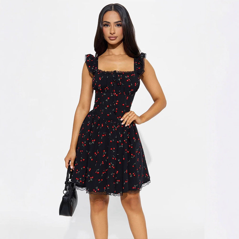 Damen Sommerkleid mit verspieltem Kirschmuster und Spitzenakzenten Shopnory