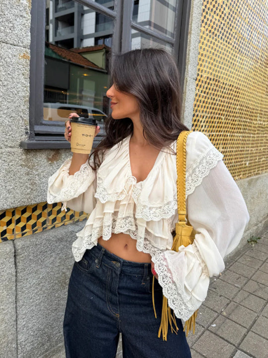 Damen Geraffte Spitzen‑Croptop‑Bluse mit Volants und V‑Ausschnitt Shop Nory