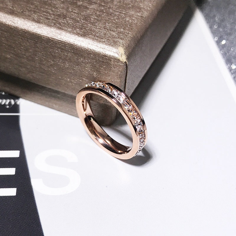 Damen Zarter und funkelnder Eternity-Ring mit Zirkonia Shop Nory