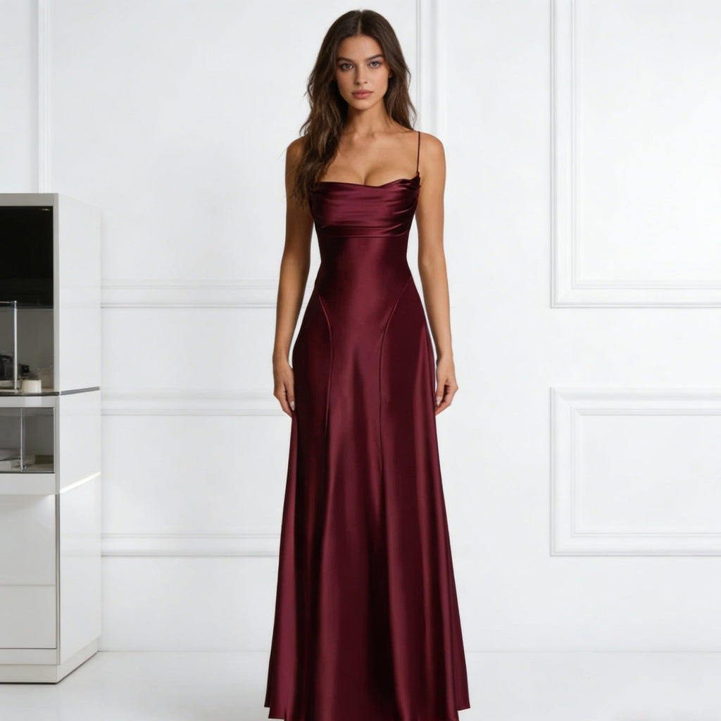 Damen Elegantes satin Abendkleid mit tailliertem Schnitt und schmalen Trägern