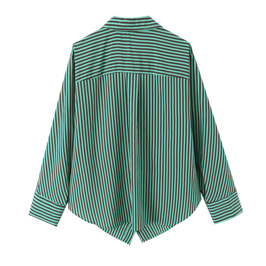 Damen Oversize-Hemdbluse mit diagonaler Streifenoptik, Brusttasche und asymmetrischem Saum Shop Nory