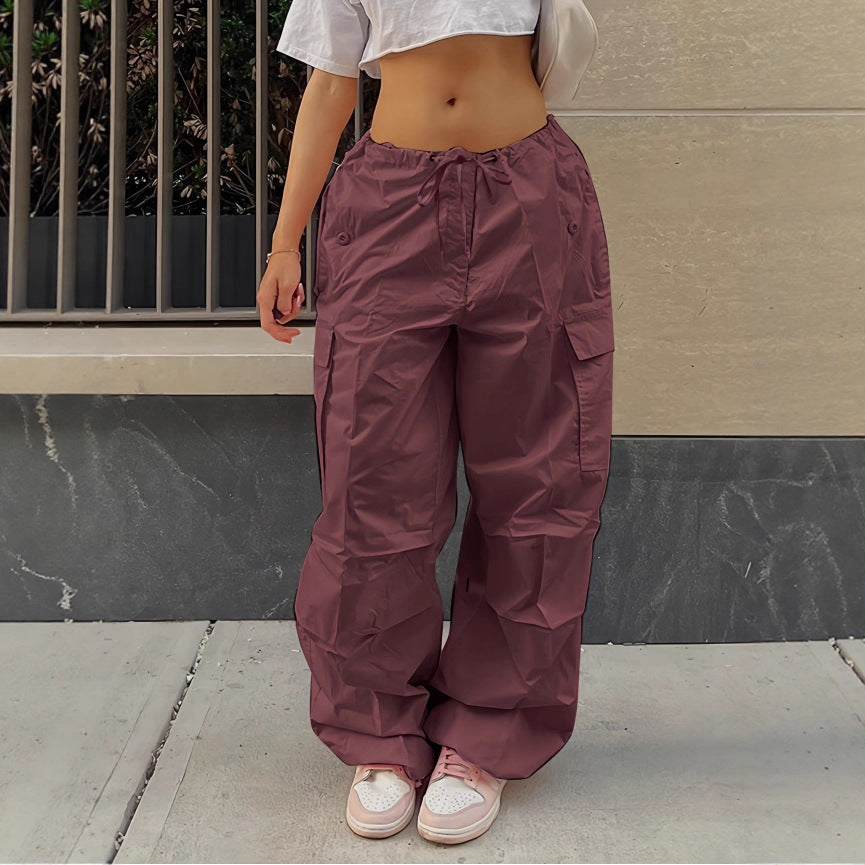 Damen Weite Cargo-Hose aus leichtem Funktionsstoff mit Tunnelzug und Pattentaschen Shop Nory