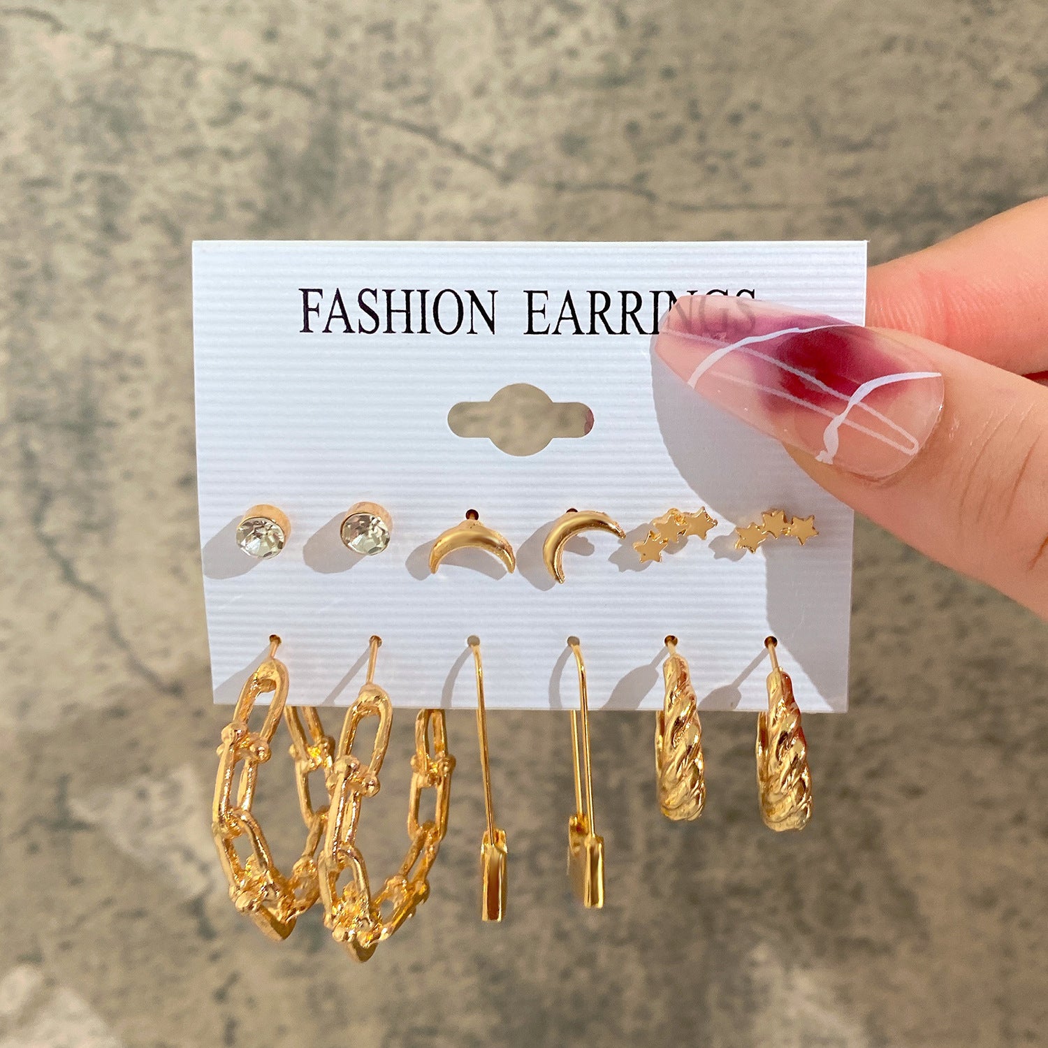 Damen Ohrringe Set mit vielfältigen Designs und modernen Akzenten Shop Nory