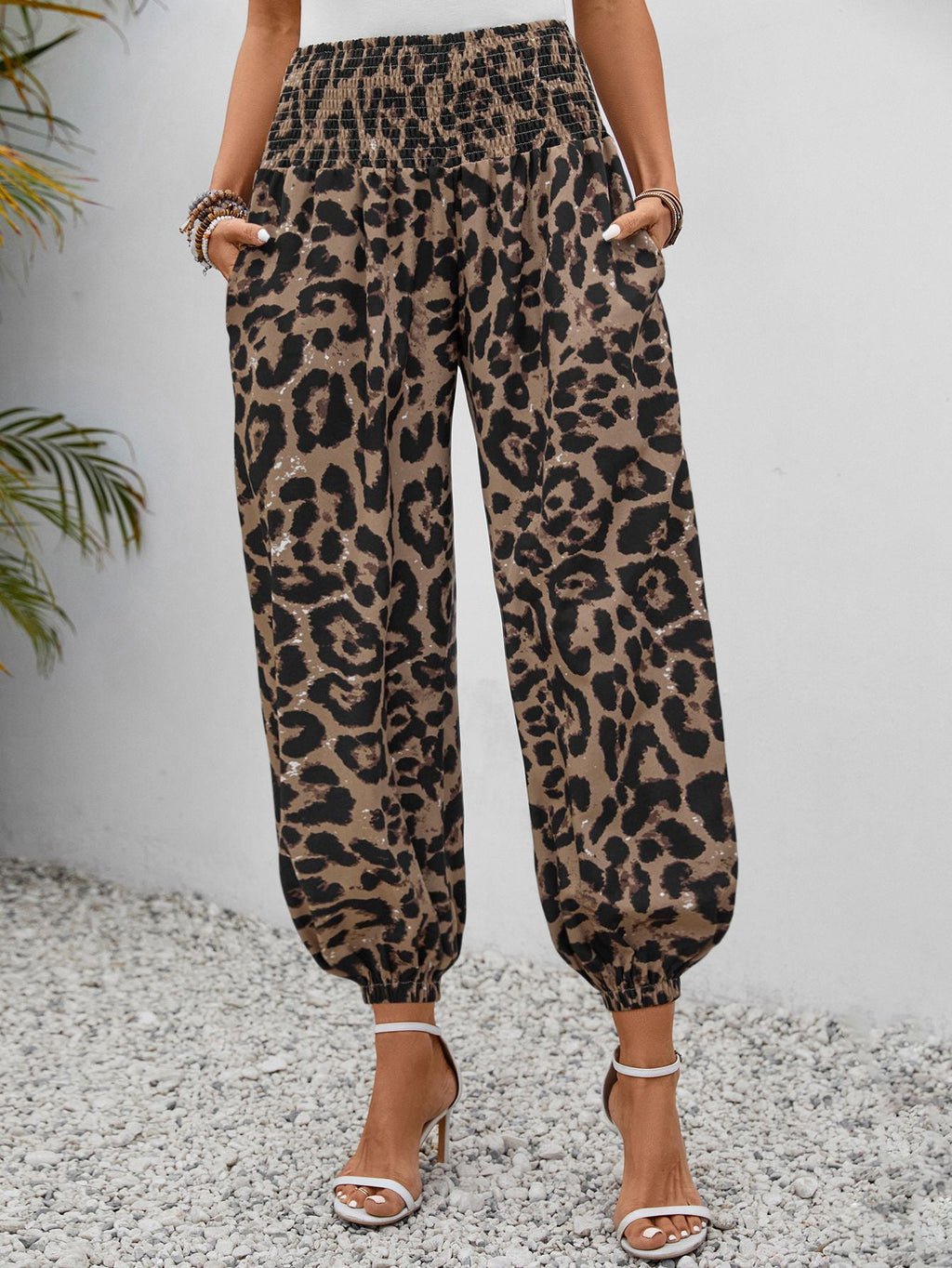 Damen Aladin-Hose mit elastischem Bund und modernem Leopardenmuster Shopnory