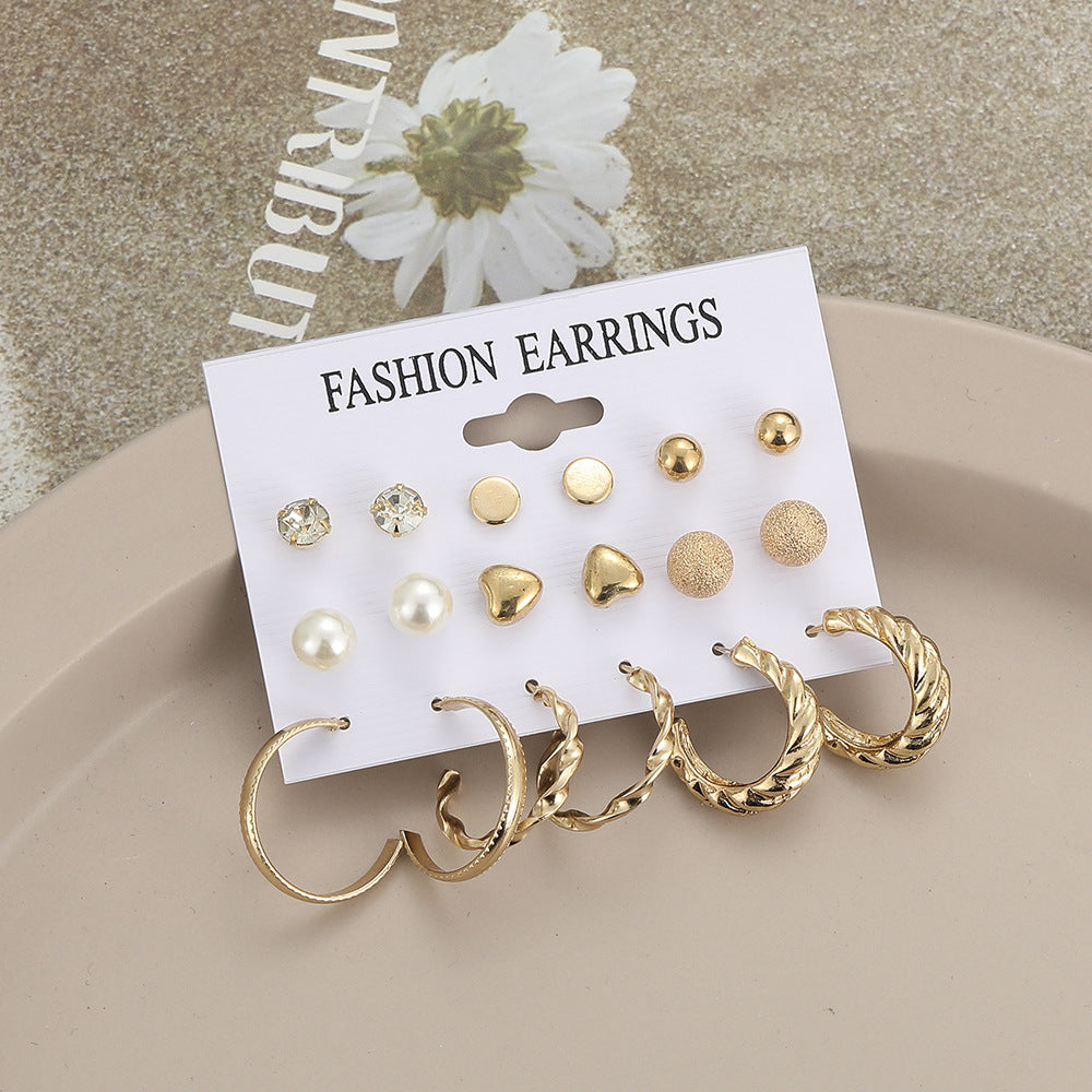 Damen Ohrringe Set mit verschiedenen eleganten Perlen- und Glanzelementen Shop Nory