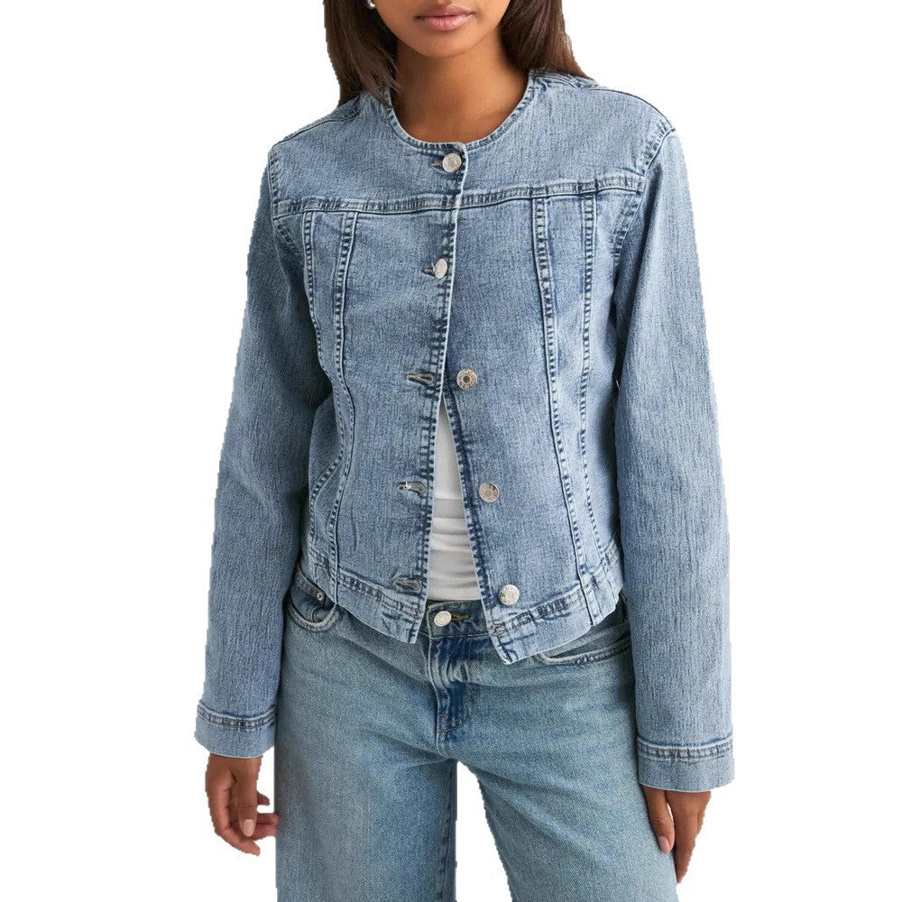 Damen zeitlose Denim-Jacke im modernen Schnitt
