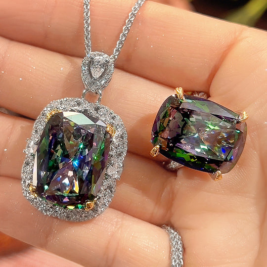 Kissenförmiger Topas-Anhänger und Statement-Ring-Set mit cubic Zirconia-Halo und Sterling-Kette