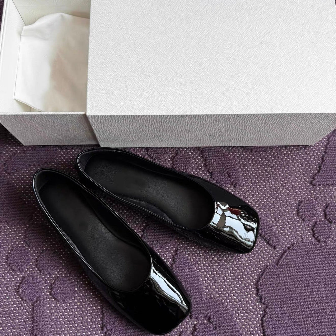 Damen Ballerinas mit quadratischer Zehenform und glänzender Oberfläche