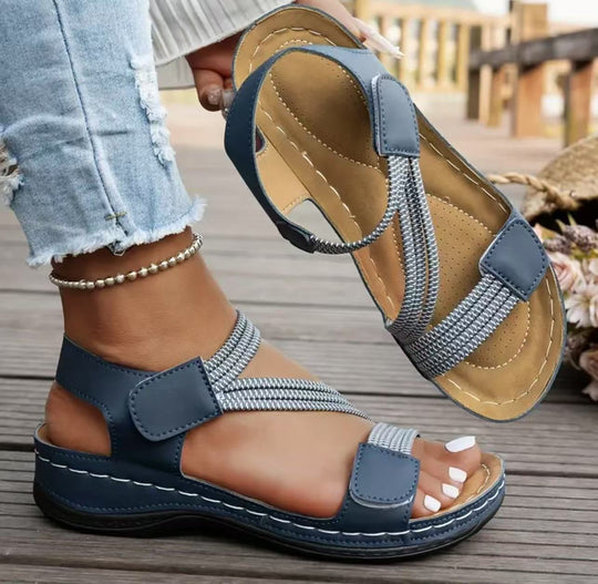 Damen Komfortable Sandalen mit verstellbaren Riemen und ergonomischem Fußbett