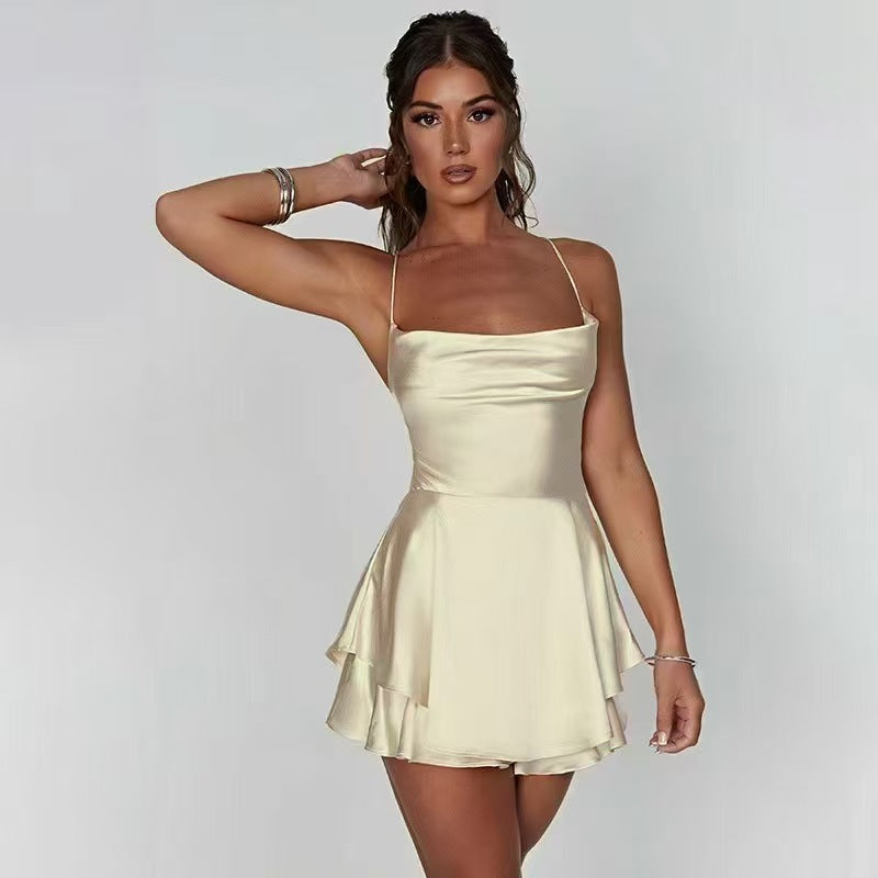 Damen-Minikleid mit sexy Schnitt, fließendem Rock,