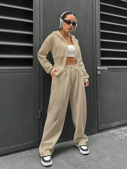 Damen Zip-Hoodie und weite Sweatpants Set mit taillierter Nahtführung Shop Nory