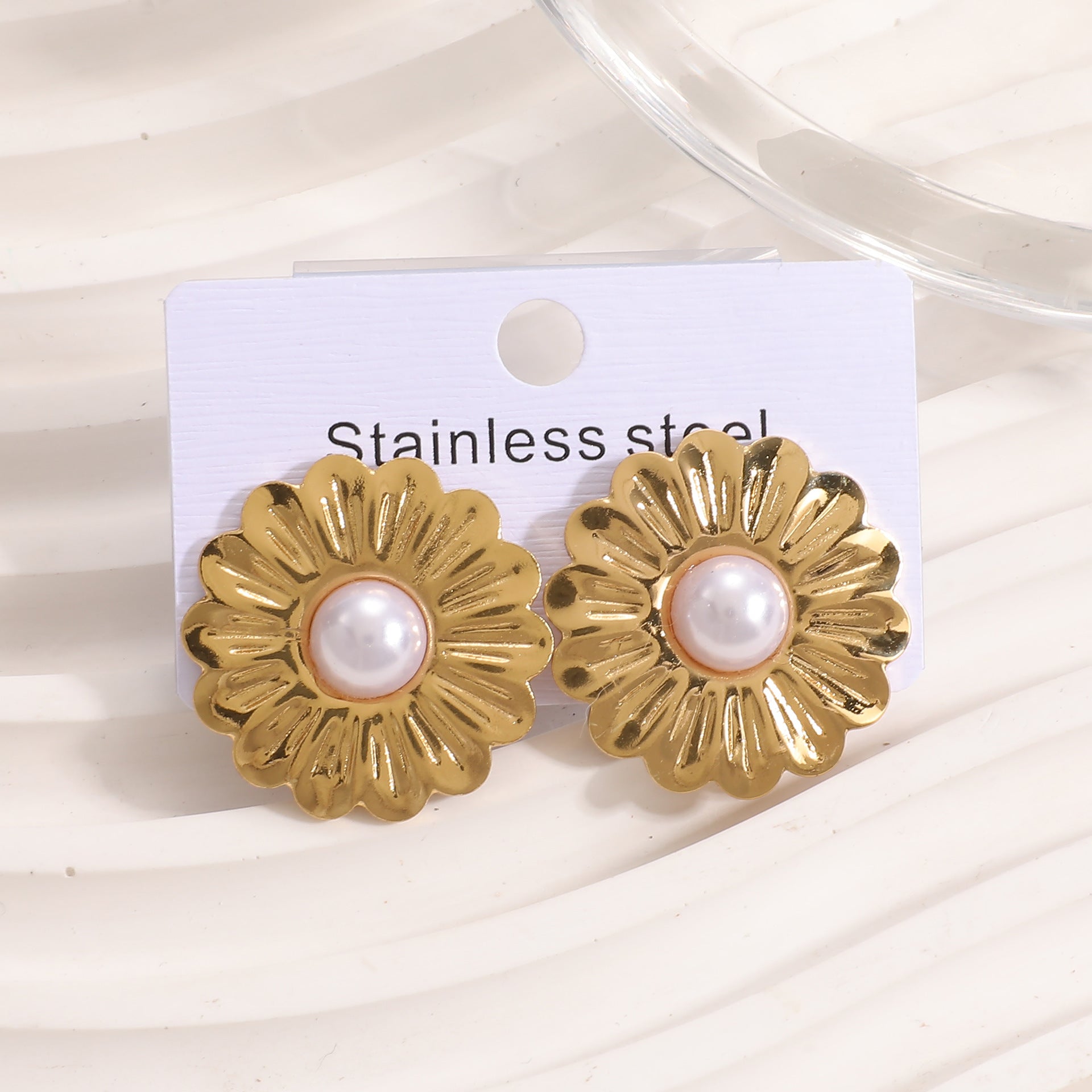 Damen Ohrstecker im stilvollen Herzdesign Shop Nory
