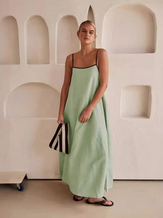 Damen Sommerliches Maxikleid mit schmalen Spaghettiträgern und fließendem Schnitt
