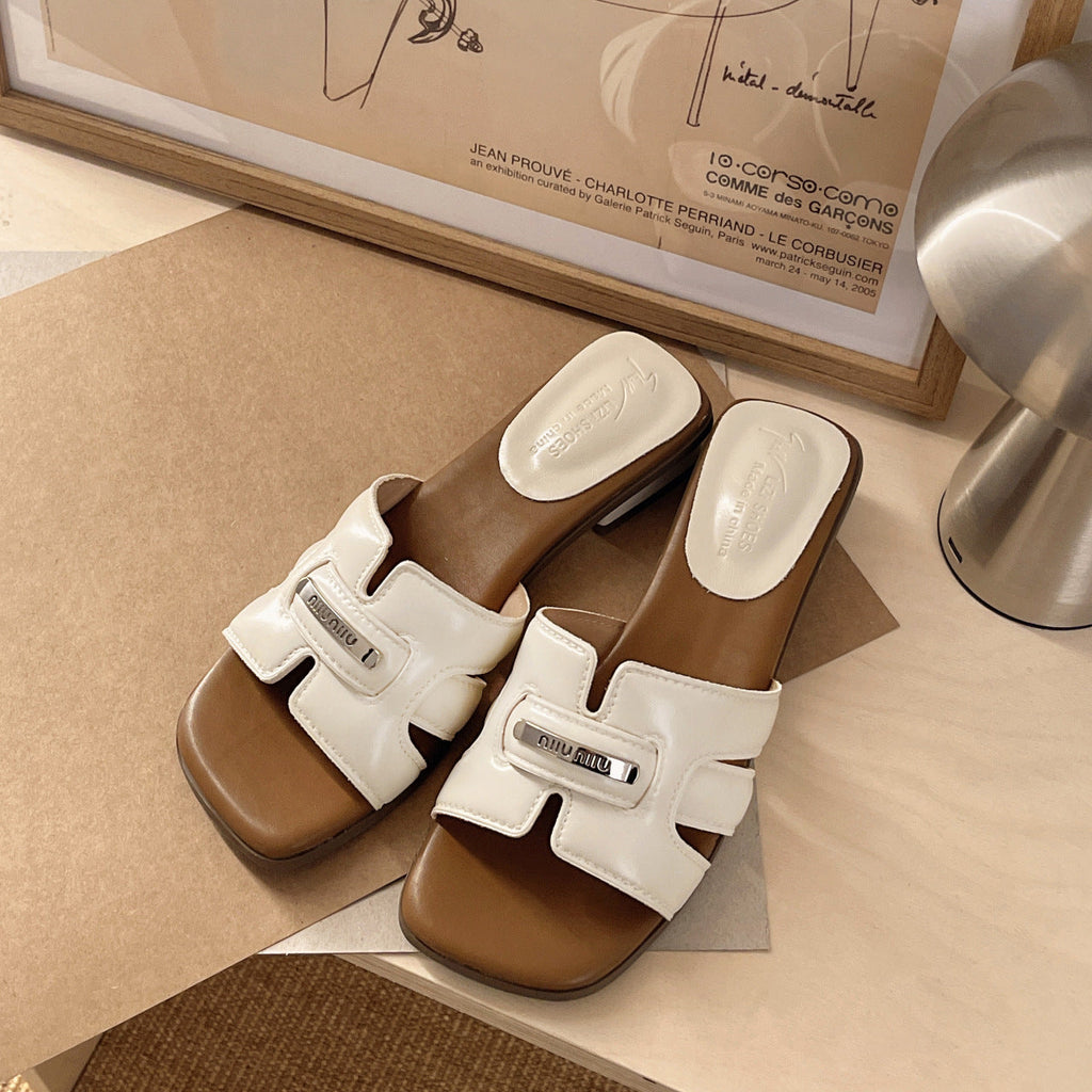 Damen elegante Slide-Sandalen mit schimmerndem Riemendesign Shopnory