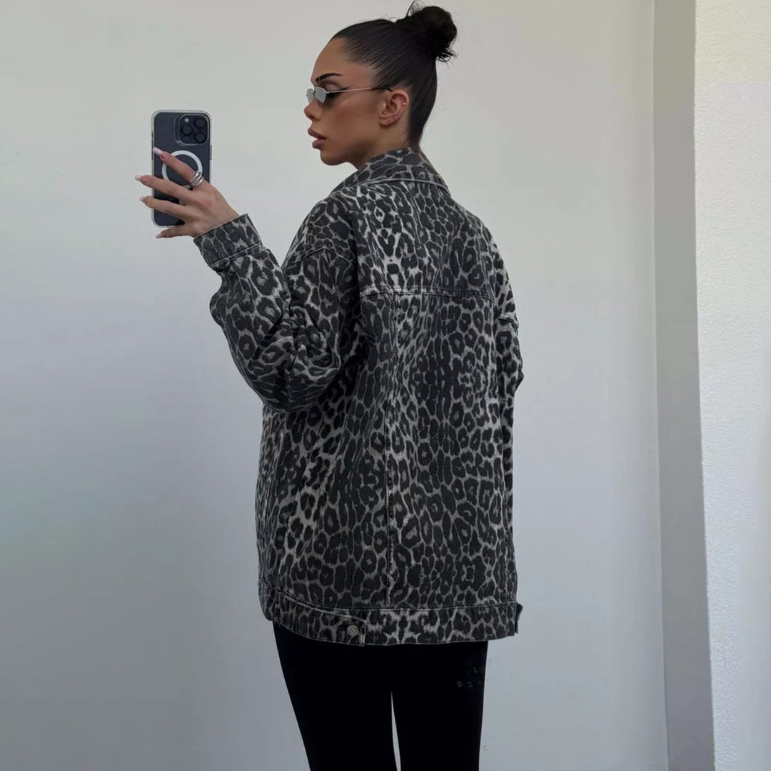 Damen Oversize-Jeansjacke mit Leopardenprint und aufgesetzten Brusttaschen Shop Nory