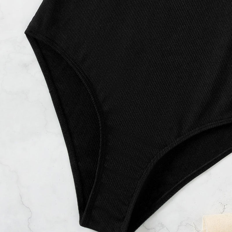 Damen Eleganter Badeanzug mit Volants und schulterfreier Ausschnitt