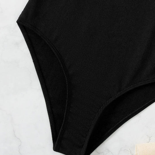 Damen Eleganter Badeanzug mit Volants und schulterfreier Ausschnitt
