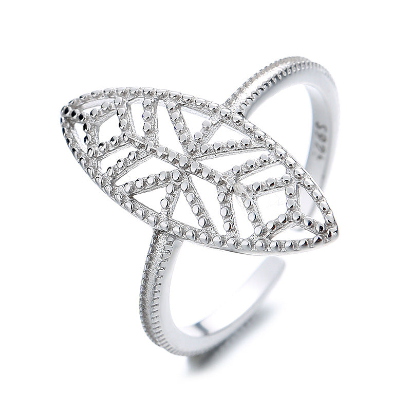 Damen Offener Ring mit kunstvollem Blattdesign und filigranen Details Shop Nory