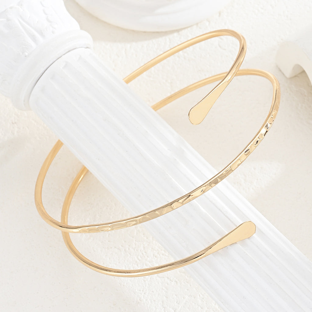 Damen Armreif-Set mit elegantem, geschwungenem Design und polierten Oberflächen Shop Nory