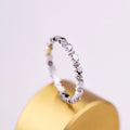 Damen funktionsreicher Zirkonia-Ring mit stilvollem Design Shop Nory