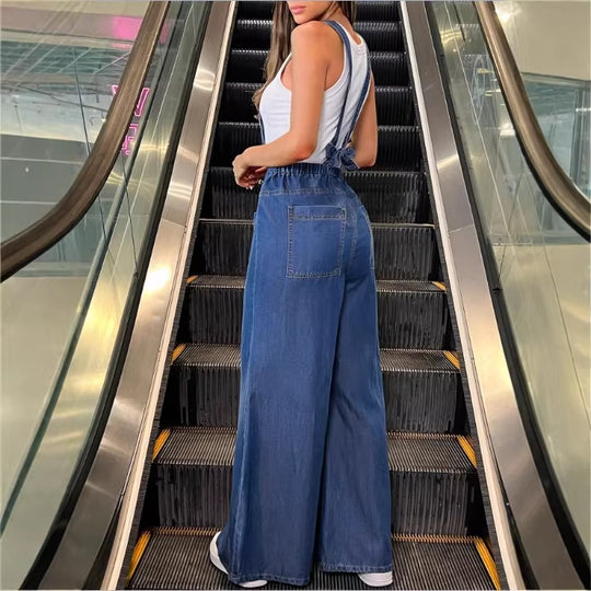 Damen Latzhose im Wide‑Leg-Design mit weiter Beinweite, verstellbaren Trägern und funktionalen Taschen Shop Nory