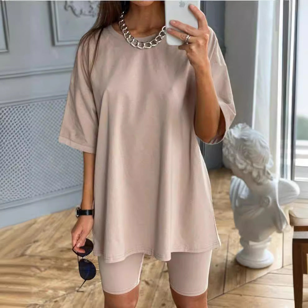 Damen Sportliches Zweiteiliges Set mit T-Shirt und Shorts