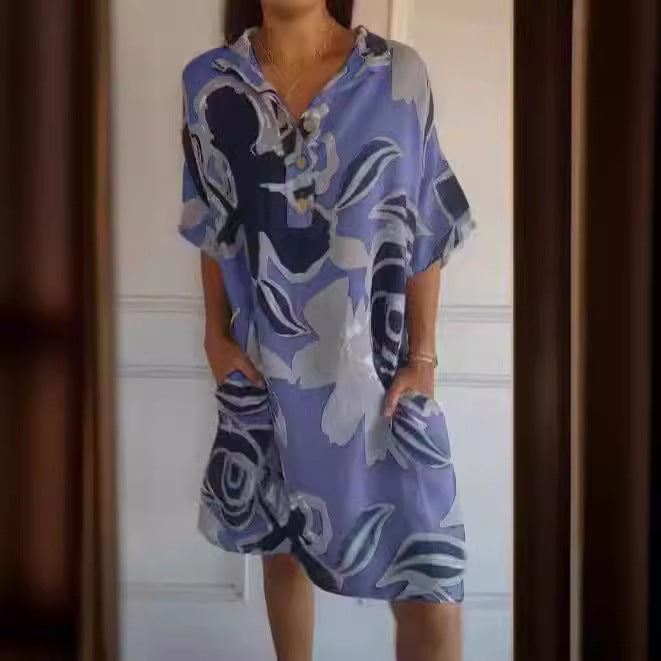 Damen luftiges Strandkleid mit modischem Muster und seitlichen Taschen