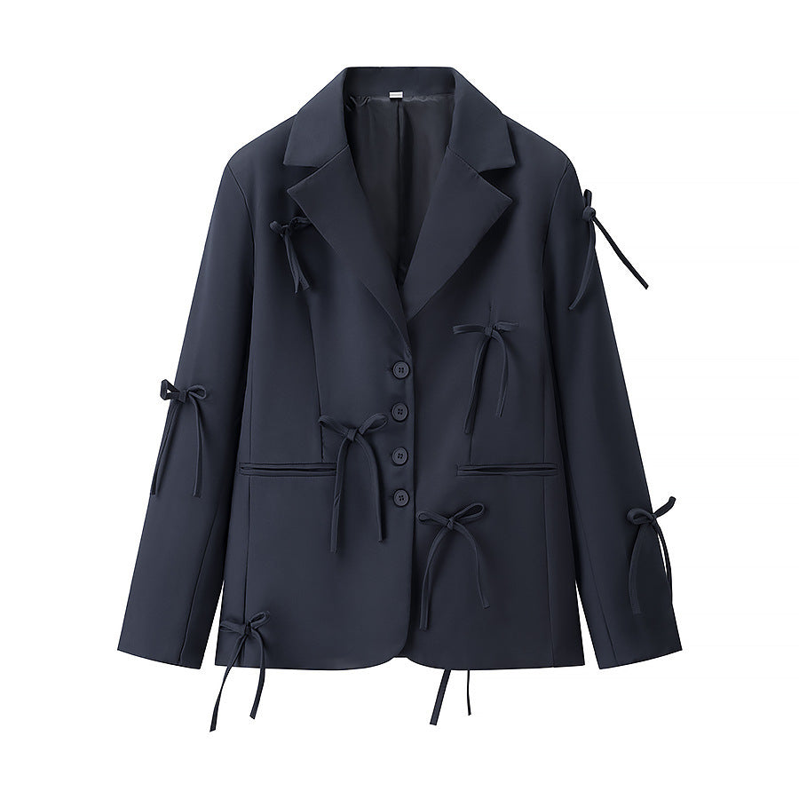 Damen Taillierter Blazer mit dekorativen Schleifen und abgestimmtem Minirock-Set Shop Nory