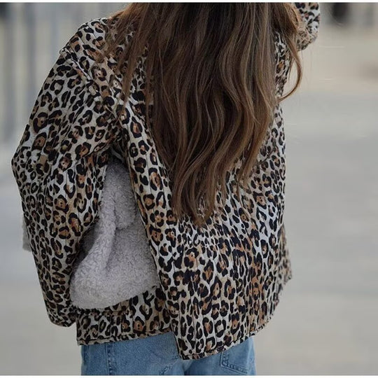 Damen Leichte Blousonjacke im Leopardenprint mit Bindebändern und aufgesetzten Taschen Shop Nory