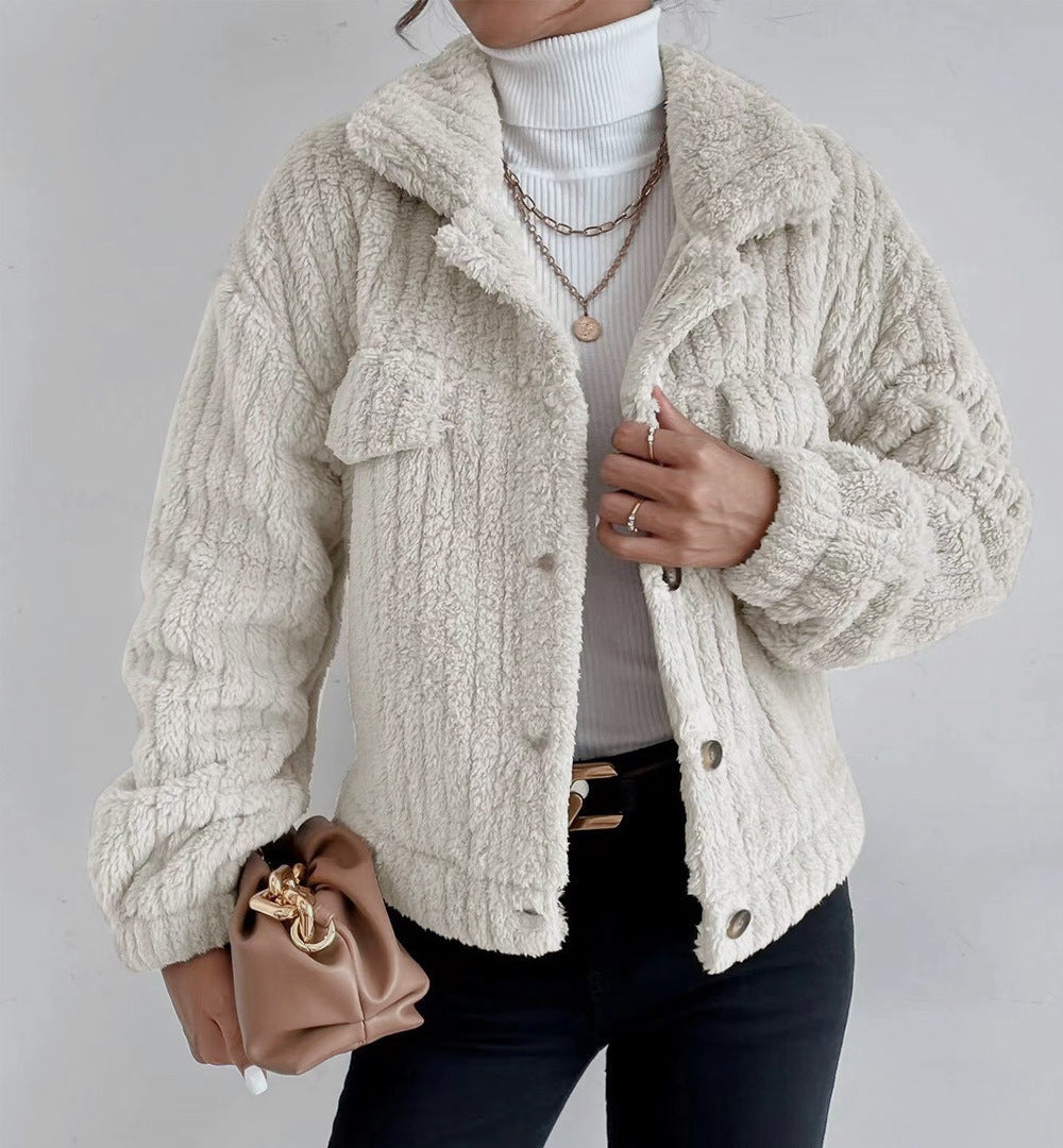 Damen nan kuschelige Teddyjacke mit Hemdkragen, Druckknopfverschluss und aufgesetzten Brusttaschen Shop Nory