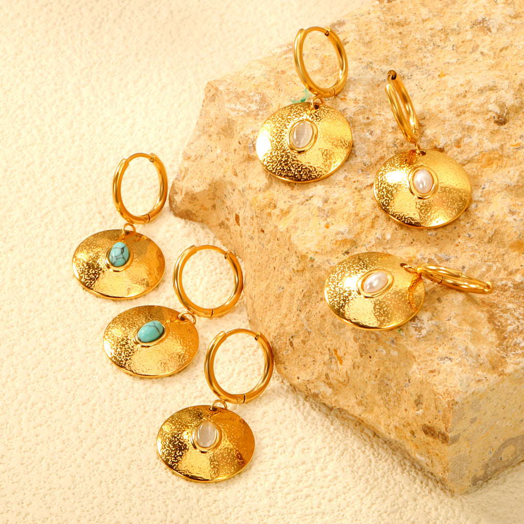 Damen Schmuckohrringe mit schimmernden Perlen und elegantem goldplattiertem Design Shop Nory