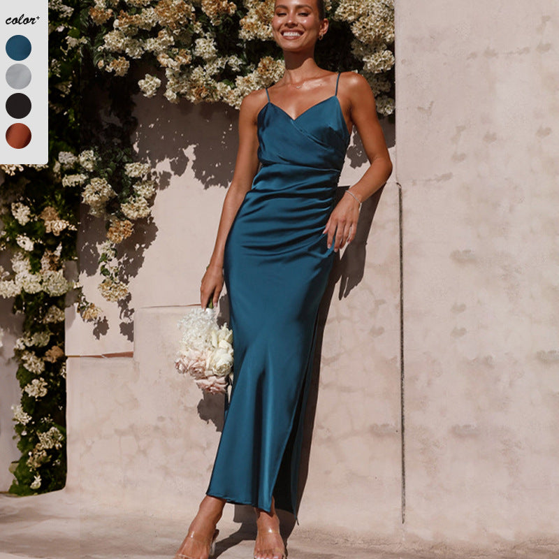Damen Elegantes Abendkleid mit asymmetrischem Schnitt und seidigem Glanz