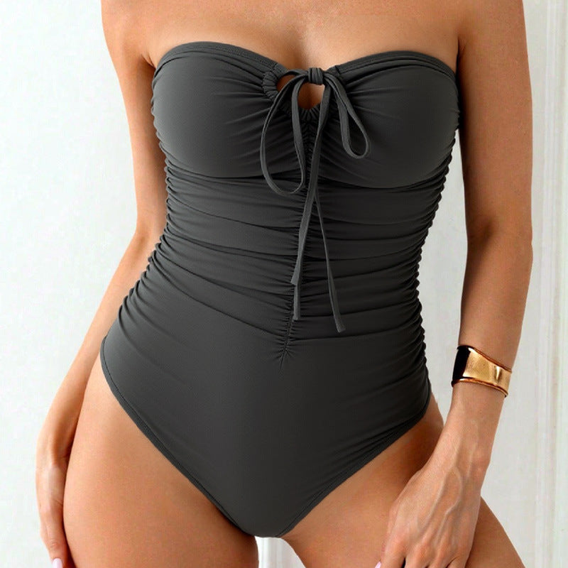 Damen Bandeau-Badeanzug mit Raffung und modischem Schlitz