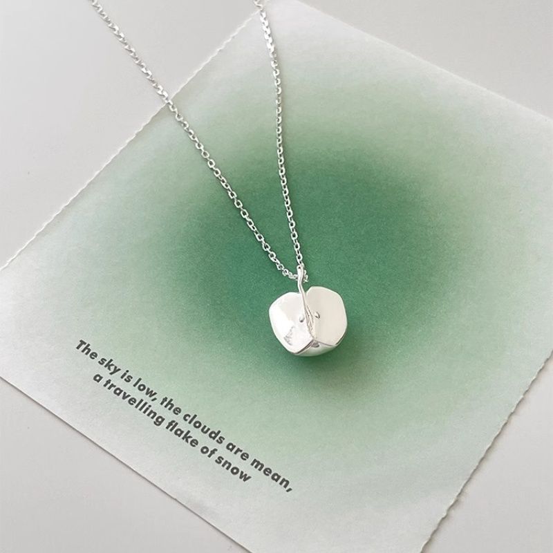 Damen elegante Halskette mit Apfelanhänger und feiner Silberkette Shop Nory