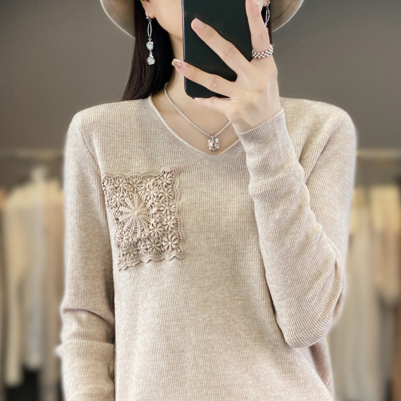 Damen Kaschmir‑Optik V‑Ausschnittpullover mit floraler Häkelapplikation Shop Nory