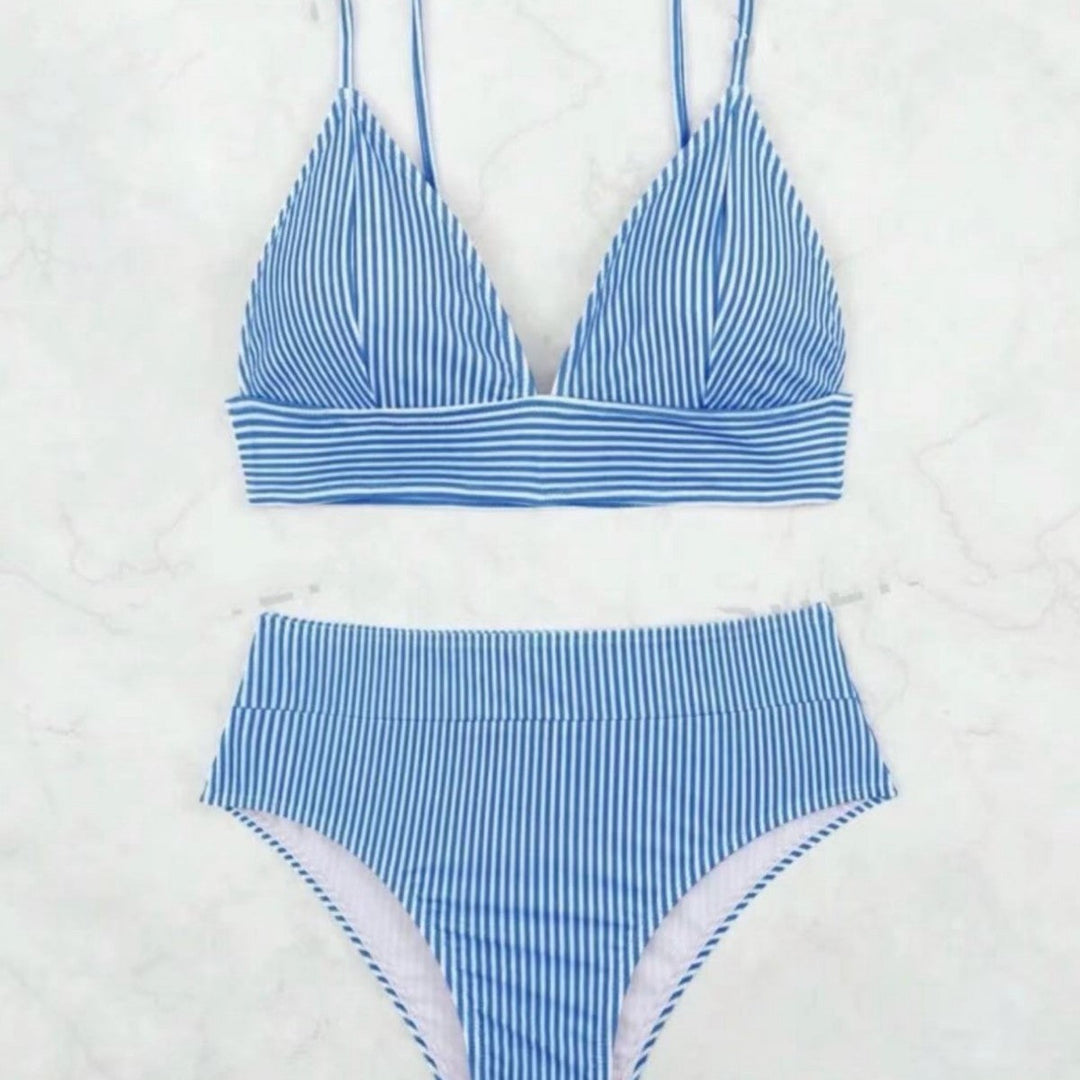 Damen Hochgeschnittener Bikini mit elegantem Streifenmuster