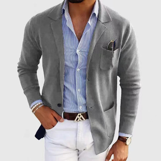 Herren lässiger Strickblazer im Sakko-Stil mit Brusttasche und aufgesetzten Taschen Shop Nory