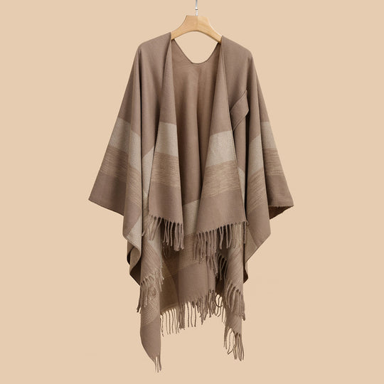 Damen Leichter Wollmix-Überwurf im Kimono-Schnitt mit Fischgrät‑Besatz und Fransensaum Shop Nory