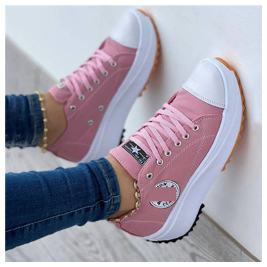 Damen Plateau-Canvas-Sneaker mit profilierter Gummilaufsohle und gepolstertem Komfortfußbett Shop Nory