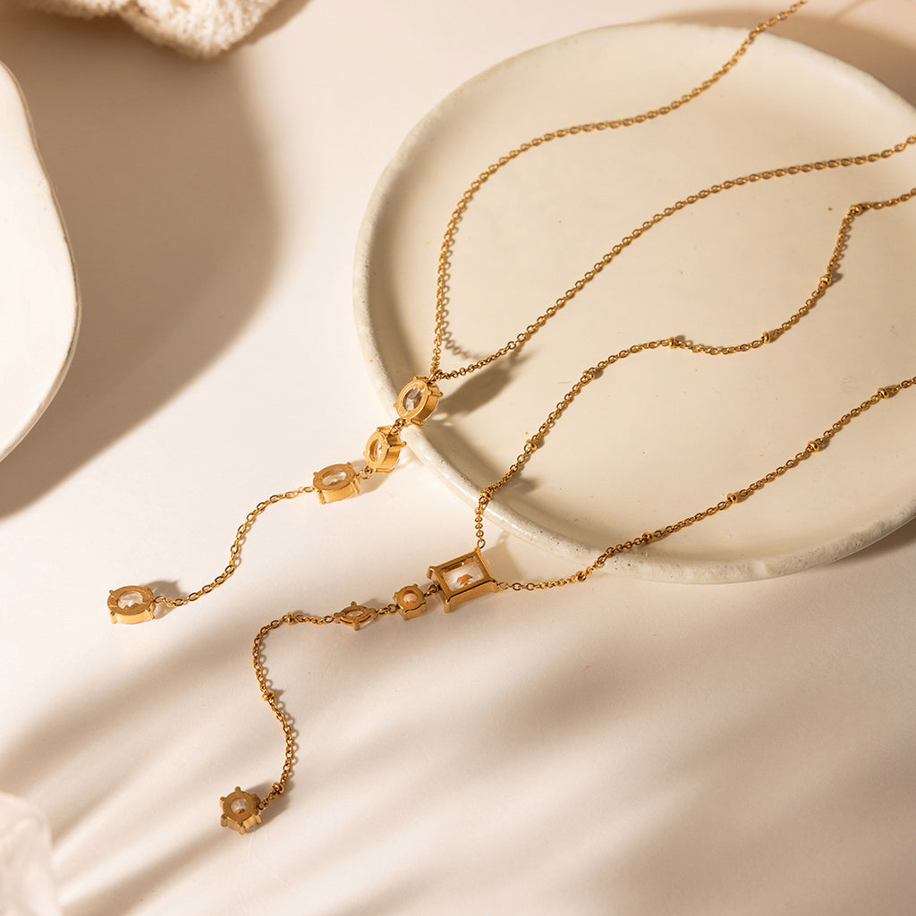 Damen Kette mit funkelnden Zirkonia-Elementen Shop Nory