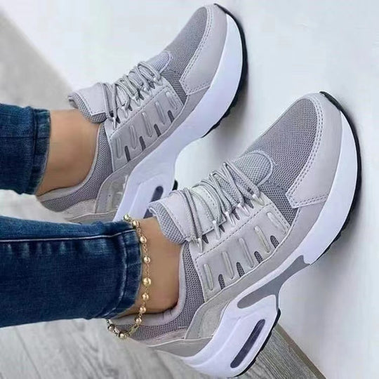 Damen Sportiver Plateausneaker mit Luftkissen, irisierenden Akzenten und gepolstertem Komfortfußbett Shop Nory