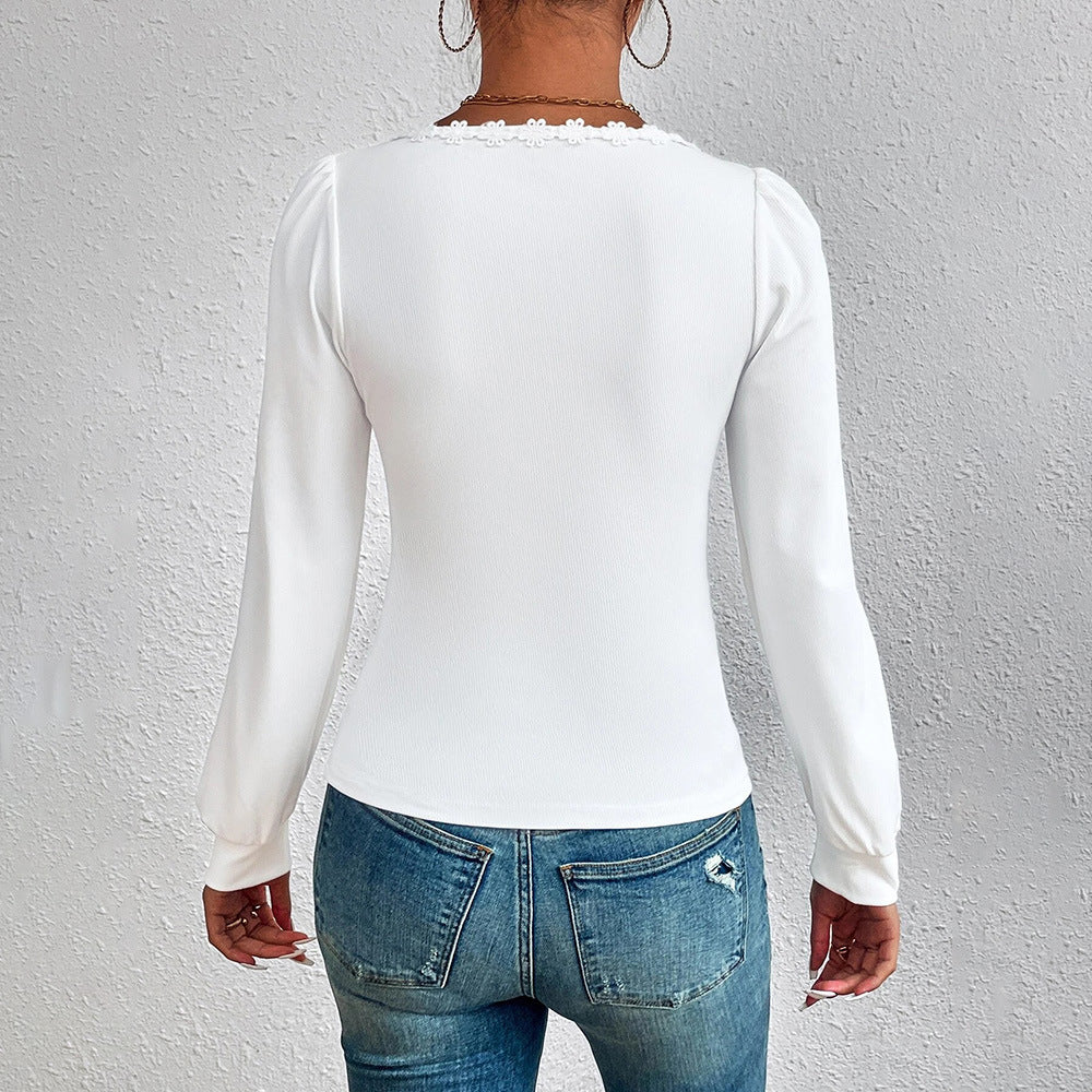 Damen Feinstrick-Bodyshirt mit herzförmigem Carmen-Ausschnitt Spitzenbordüre und leichten Puffärmeln Shop Nory