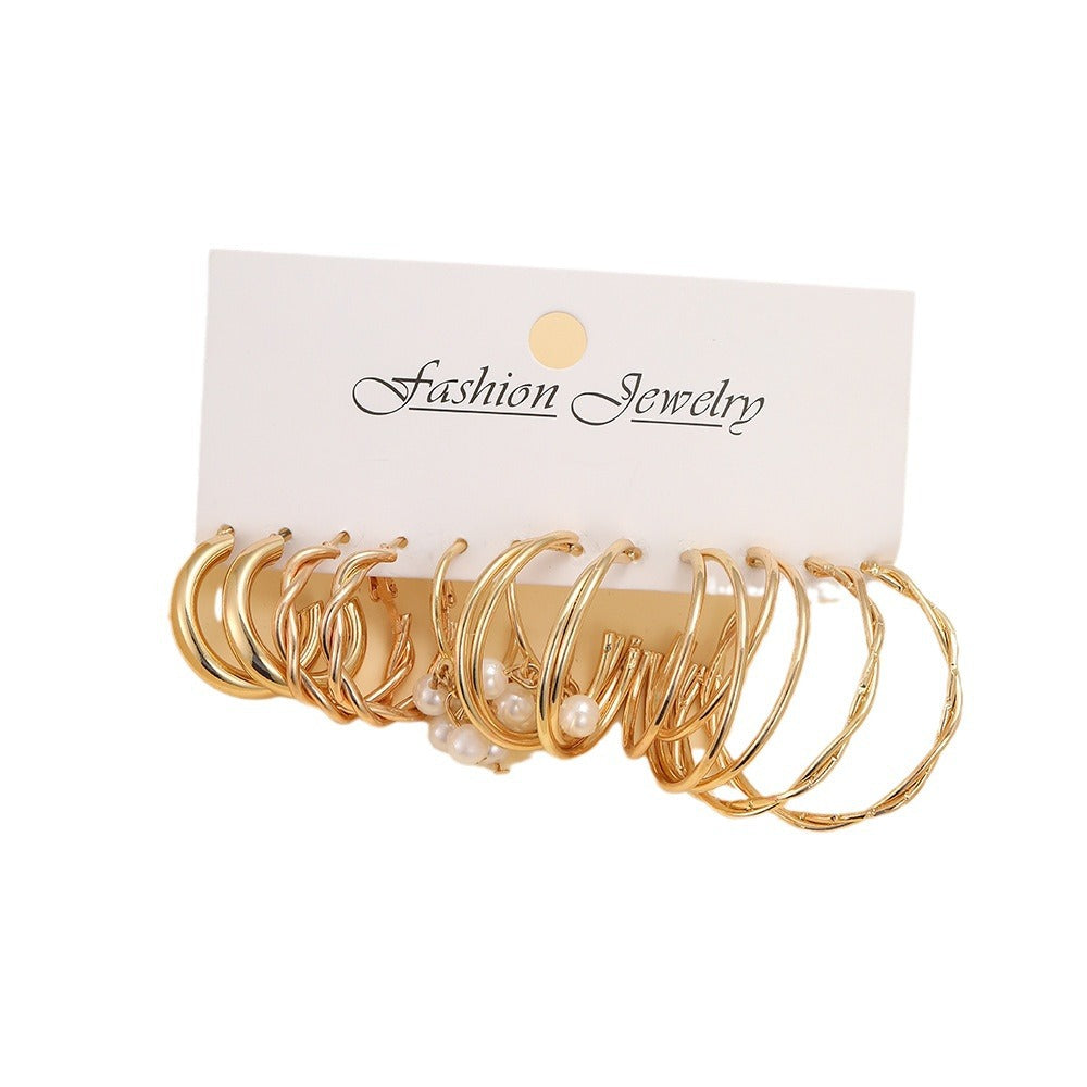 Damen Ohrringe Set aus verschiedenen stylischen Kreolen und eleganten Perlenanhängern Shop Nory