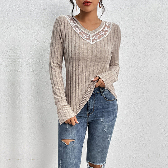 Damen Geripptes Feinstrick-Longsleeve mit V‑Ausschnitt und Spitzenpasse Shop Nory