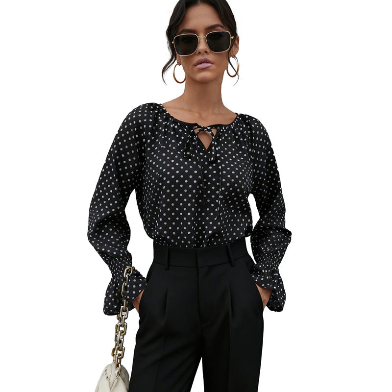 Damen Chiffonbluse mit Polka-Dots, BindShop Noryand-Ausschnitt und smockgesmokten Manschetten Shop Nory