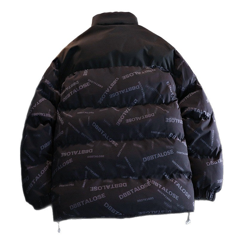 Unisex Gepolsterte Steppjacke mit Allover‑Logoprint, hohem Stehkragen & verstellbarem Saum Shop Nory