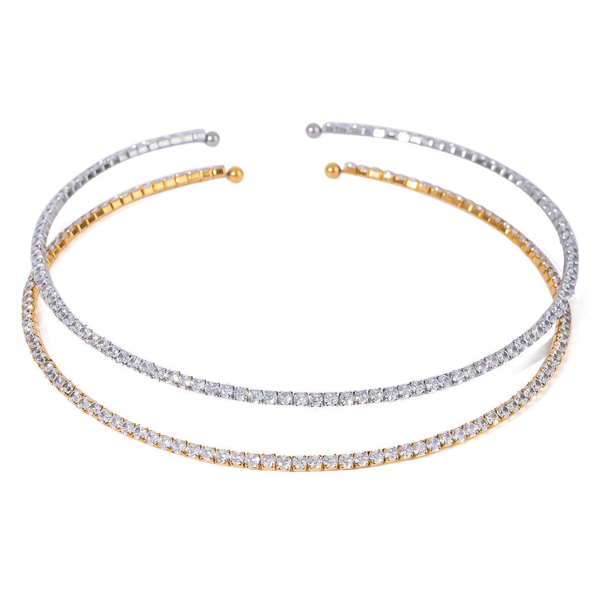 Damen Armreif mit funkelnden Zirkonia-Elementen und hypoallergener Edelstahlverarbeitung Shop Nory